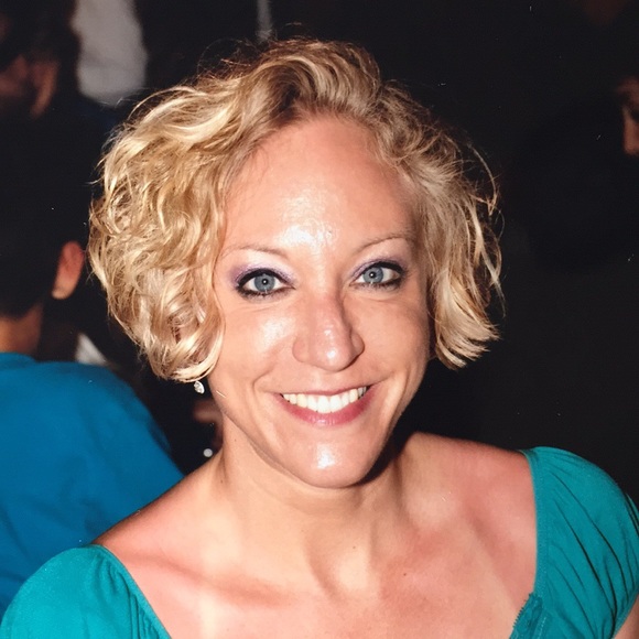 Meet your Posher, Joanne - Picture 1 of 1